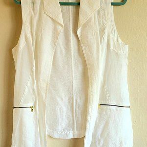 Women's - Chico's White Color- Size 1 - Collared Vest/Shrug